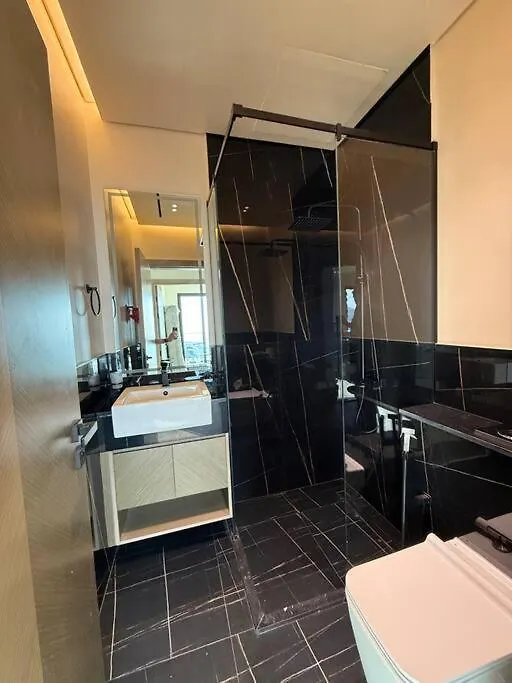 דירות דובאי Private Pool Penthouse, Downtown