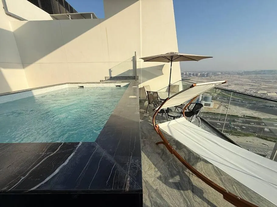 דירות דובאי Private Pool Penthouse, Downtown