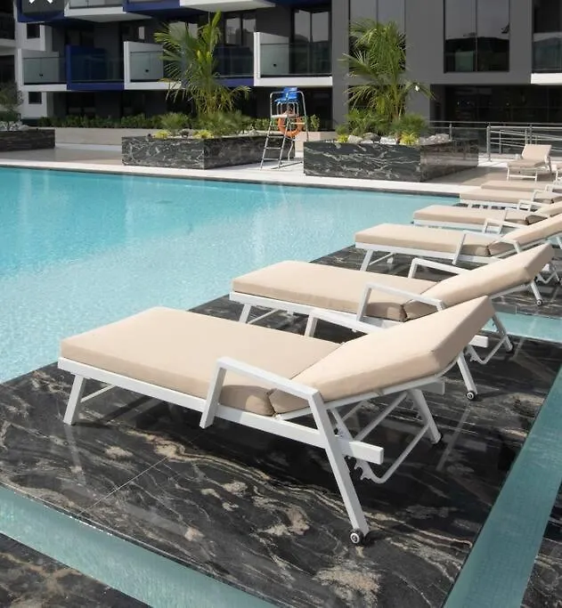 דירות דובאי Private Pool Penthouse, Downtown